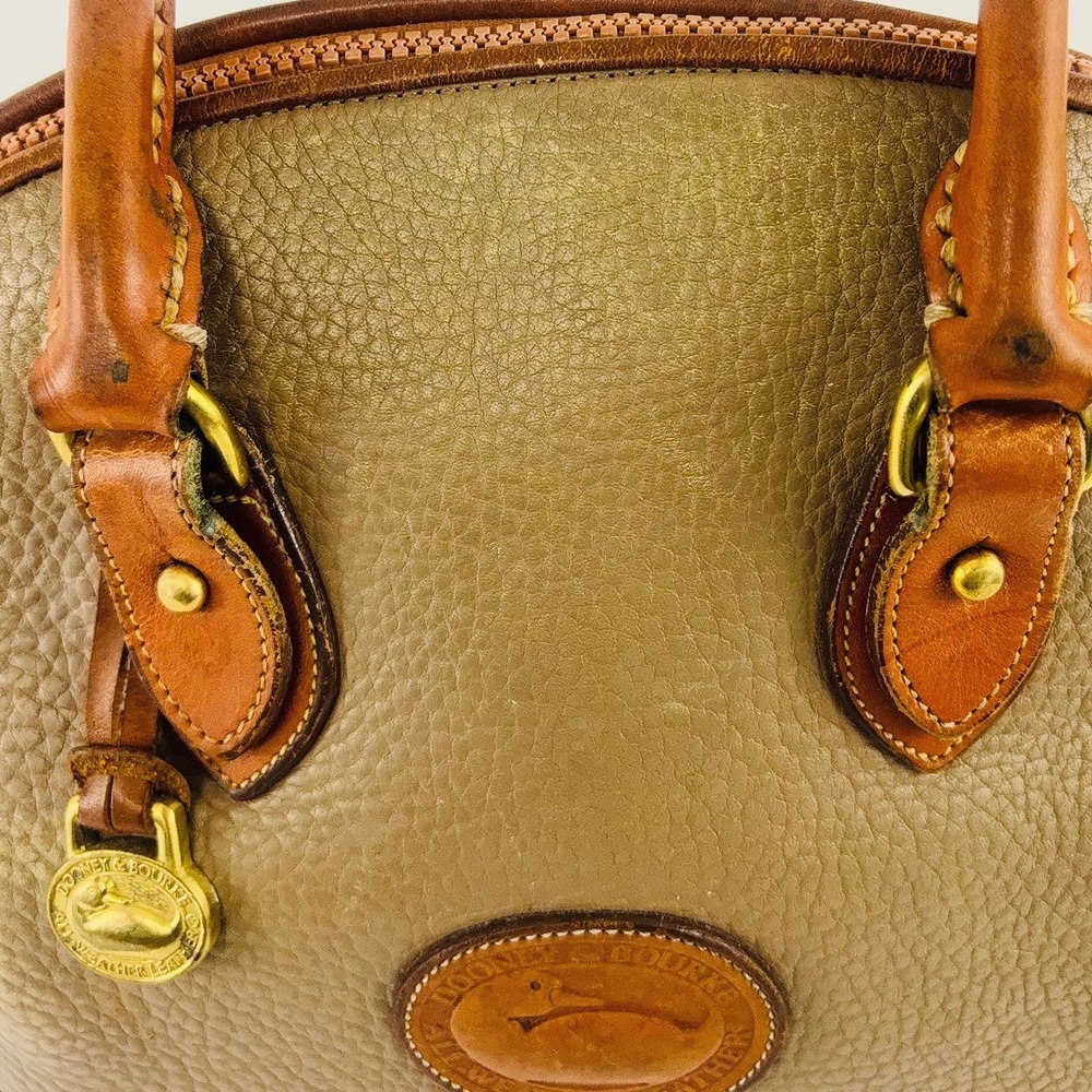 Vtg. Dooney & Bourke All Weather Leather Domed Satchel Taupe British Tan Bag - Picture 4 of 15